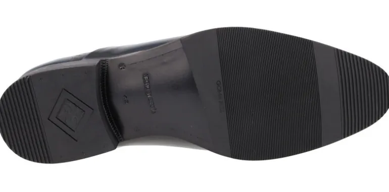 Zapatos oxford para hombre en piel antick con dibujos grabados