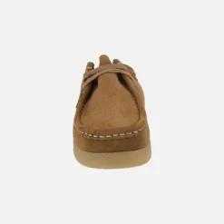 Zapatos para hombre en piel serraje con cordones estilo wallabee