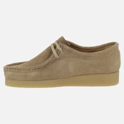Zapatos para hombre en piel serraje con cordones estilo wallabee