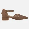 Zapatos trenzados de piel con horma afilada y pulsera al tobillo