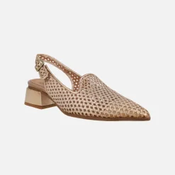 Zapatos trenzados de piel destalonados con copete