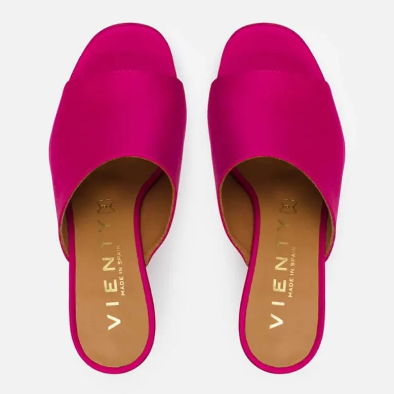 Zueco raso fucsia con plataforma para mujer