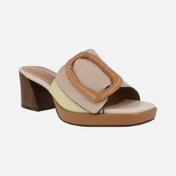 Zuecos con hebilla Flora en combinado beige y amarillo