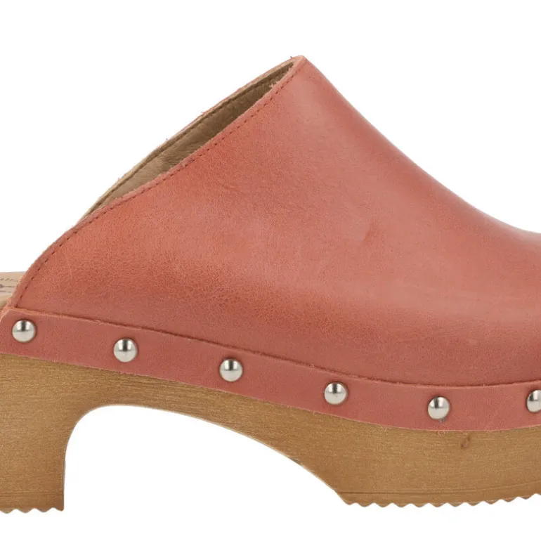 Zuecos de piel para mujer con tachas Help the trees