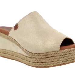 Zuecos de serraje beige metalizado Arenita Boreal
