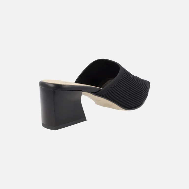 Zuecos de tacón con punta afilada en tejido lycra
