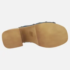Zuecos de tacón en tejido denim con tachas