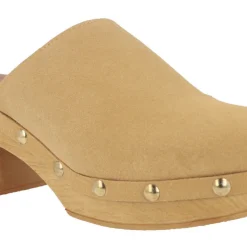 Zuecos lisos de serraje con detalle de tachas metálicas