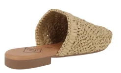 Zuecos planos estilo babuchas en tejido crochet